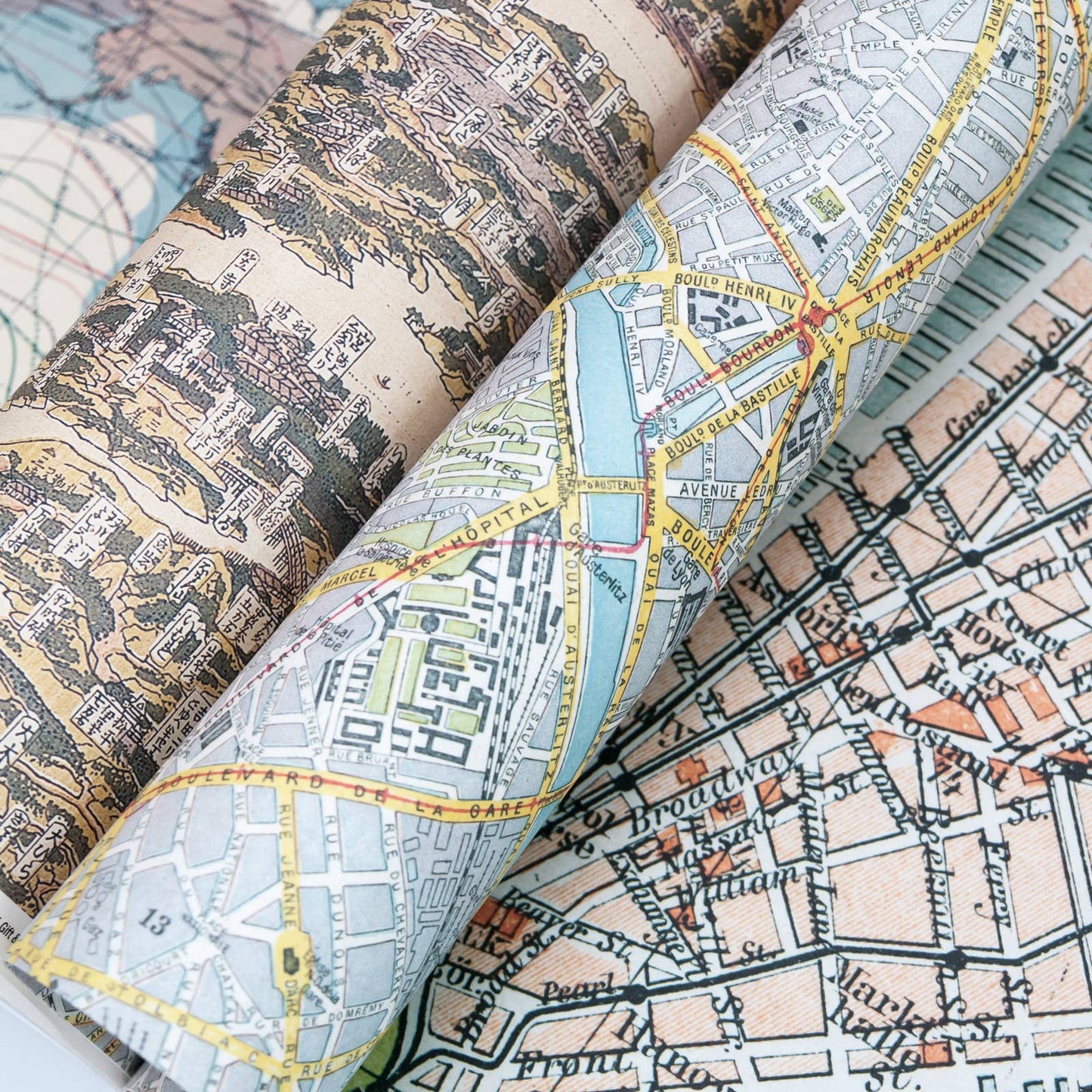 Maps Gift & Creative Paper Book Vol. 60