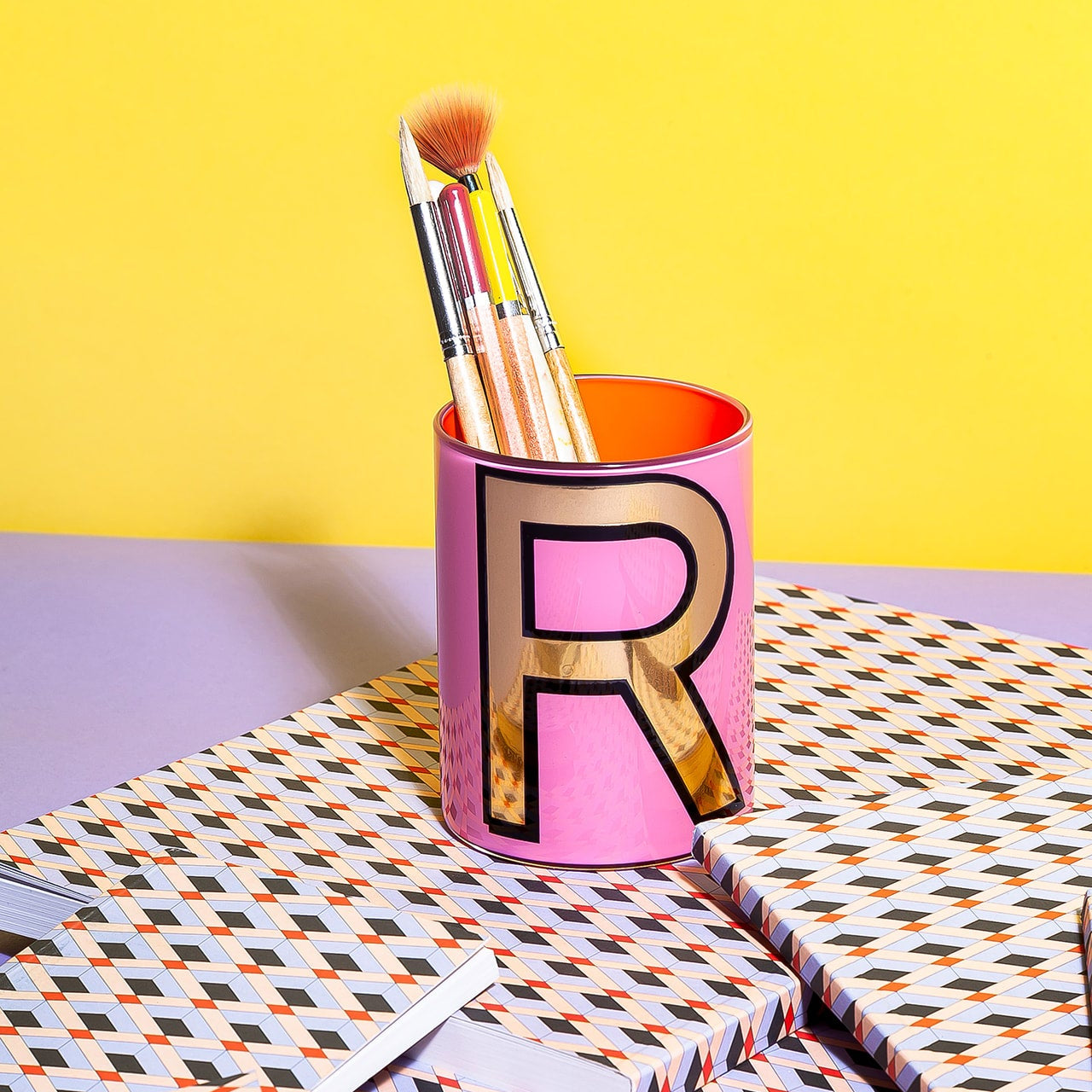 Alphabet Brush Pot - M