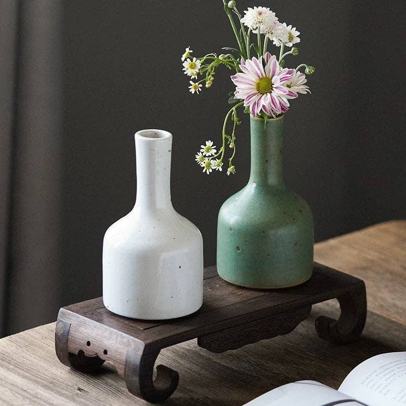 Handmade Ceramic Emerald Classic Vase: Green