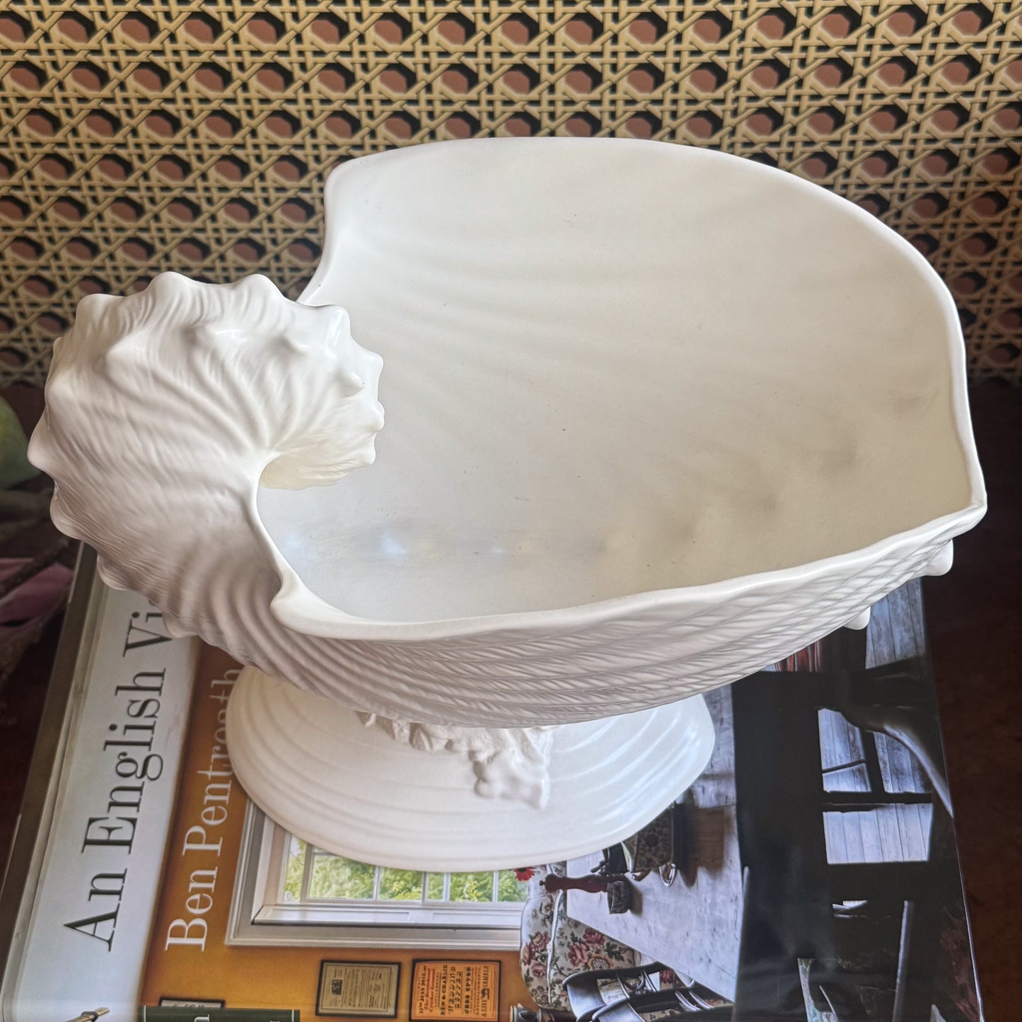 A Wedgwood Nautilus White Shell Vase