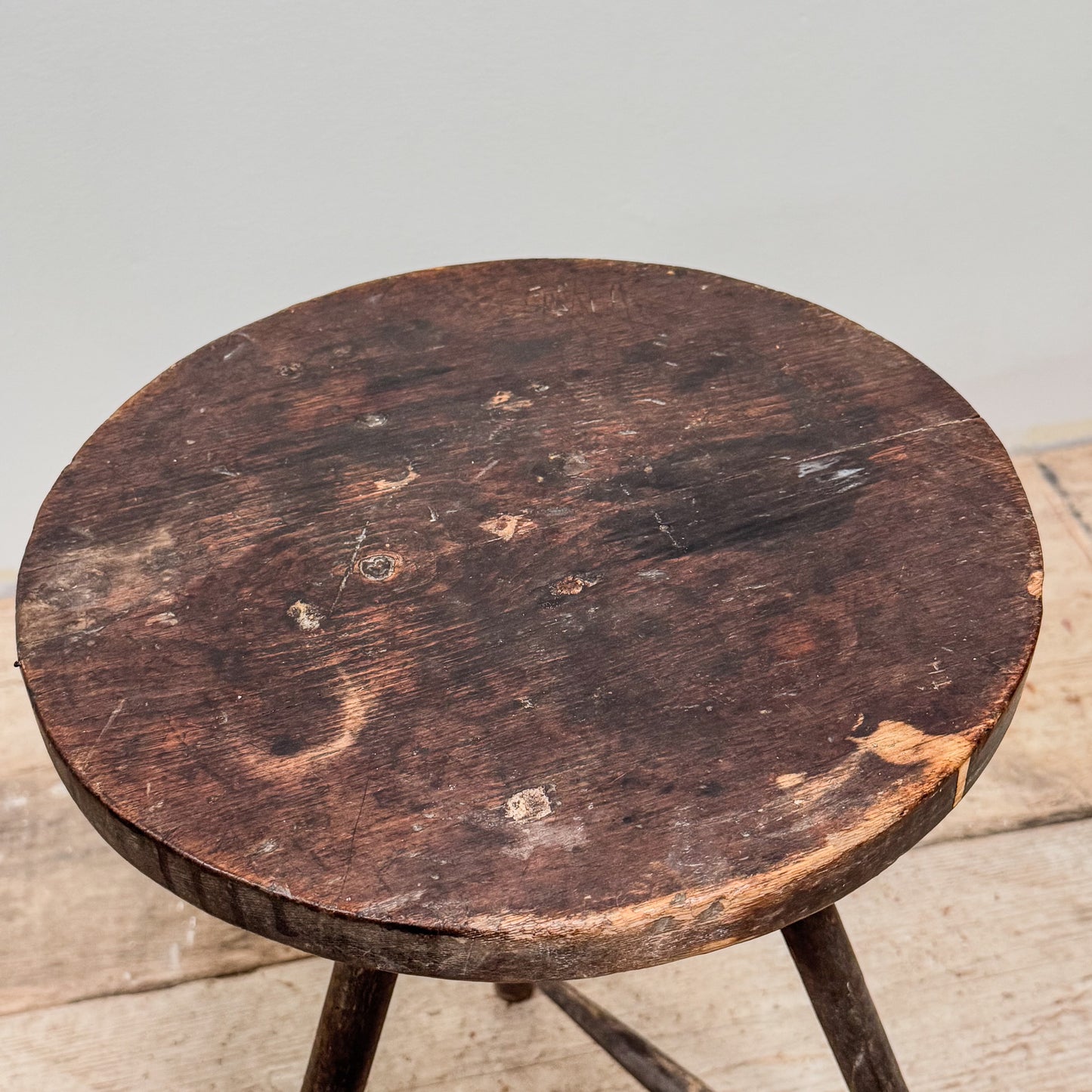 An Early 19th Century Elm Cricket Table