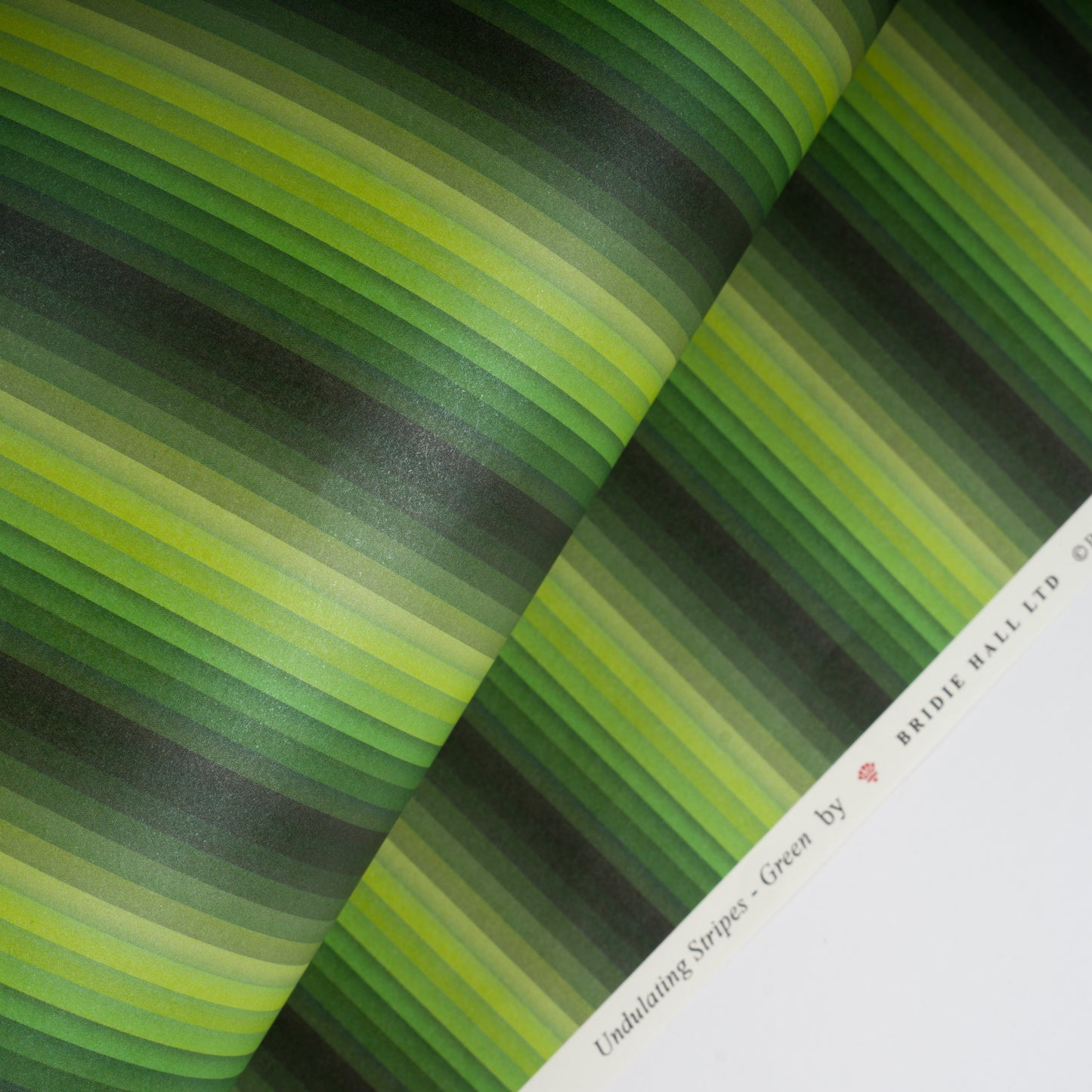 Undulating Stripes - 5 Sheets Of Green Paper