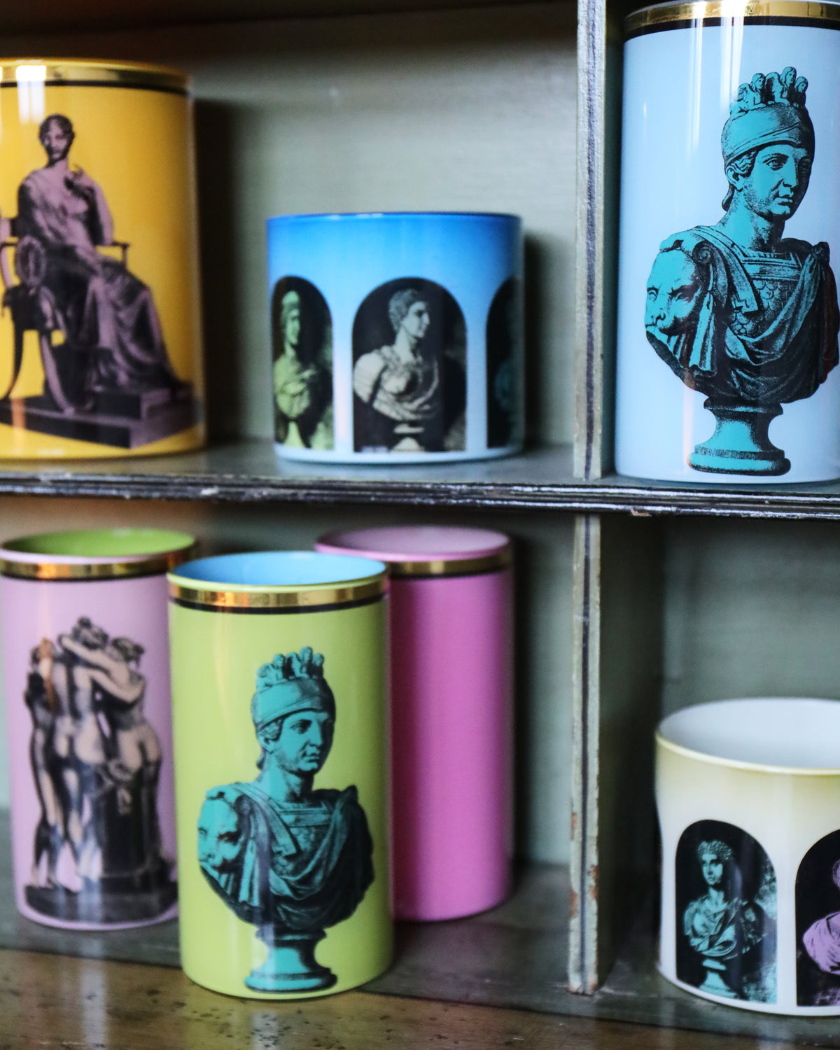 Roman Soldier & Lion Brush Pot