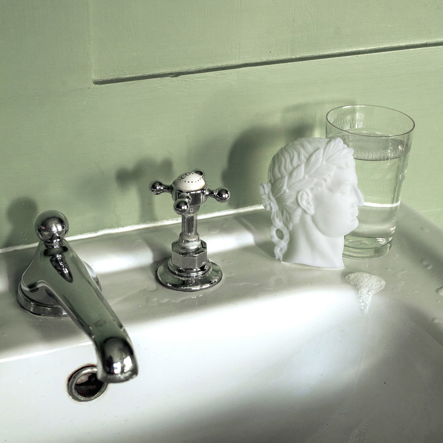 Bay & Rosemary Caesar Soap - NERO